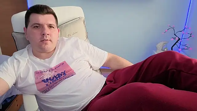 jasonjacks (M young) - Masturbating hard and Cum