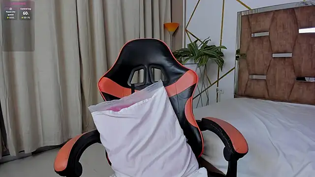 lunapleasure (F young) - I WANT ALL YOUR MILK ON MY TITS