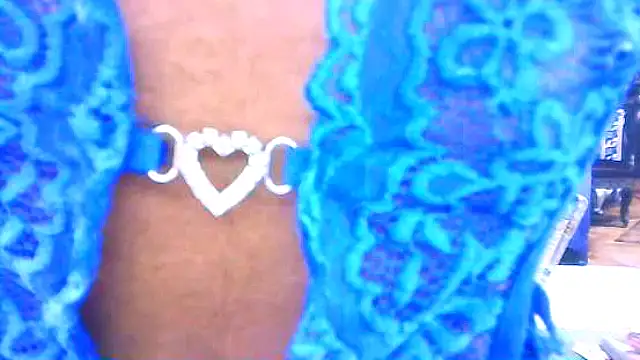 IndianSexySlender webcam