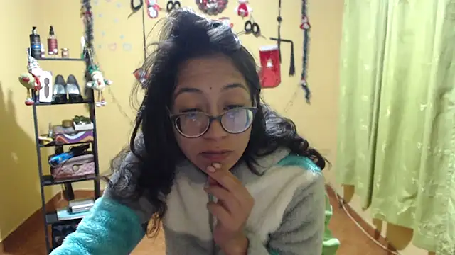 Violet_And_Smith webcam