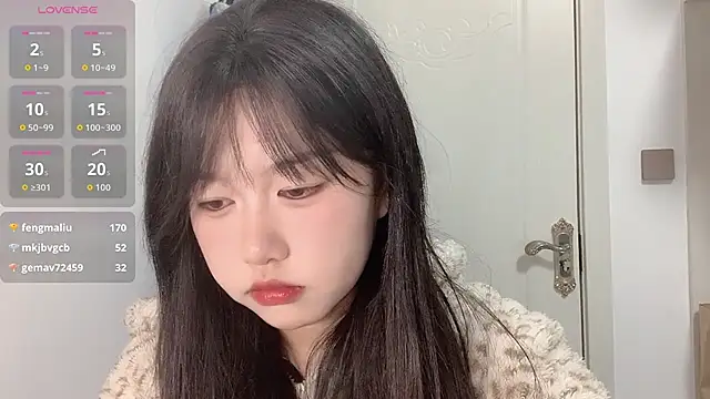 xiaoqi61 - Xiaoqi61's free webcam - UK Sex Cams