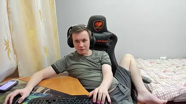 iliaskrislove webcam