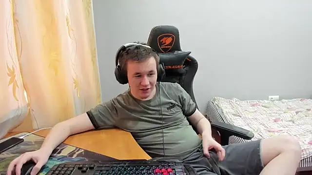 iliaskrislove webcam