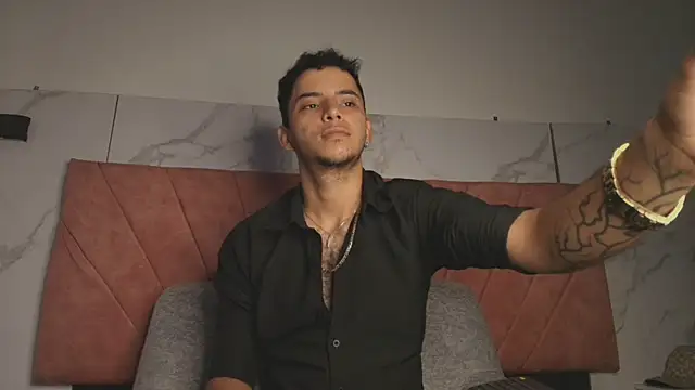 HellAndDante_ webcam