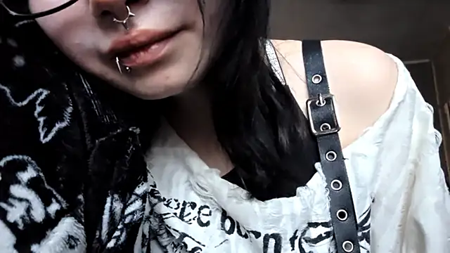 Beeping_Creature webcam