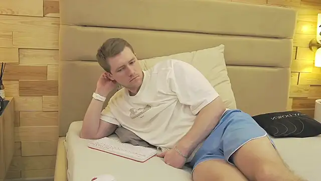 ethanpinkman (M young) - #best #big-cocks #bisexuals #brunettes #cam2cam #doggy-style #ejaculation #facesitting #flashing #flexing #foot-fetish #handjob #hd #masturbation #middle-priced-privates #muscular #recordable-privates #recordable-publics #rimming #shaven #small-audience #spanking #striptease #white #young