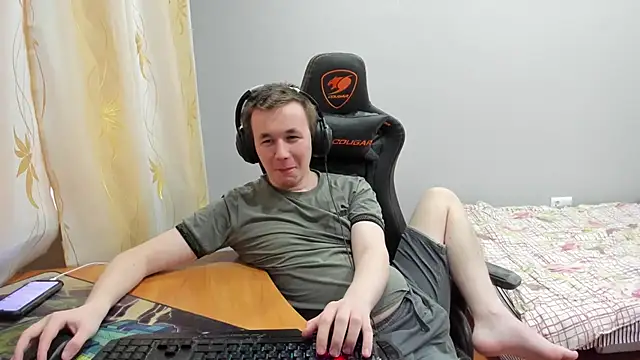 iliaskrislove webcam