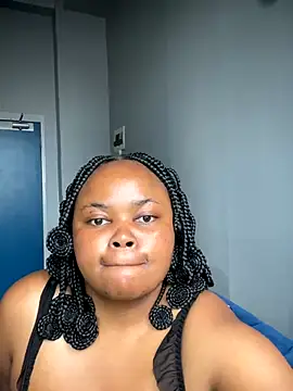 Webcam Model (Curveysinaa)  is live.Free join now!