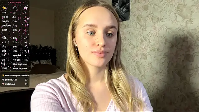 ElisabetLorney webcam