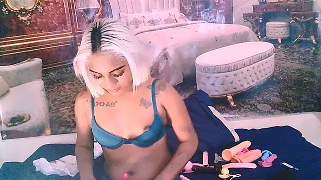 IndianSumaya69 webcam