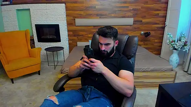 micahlane (M young) - New king here🤛