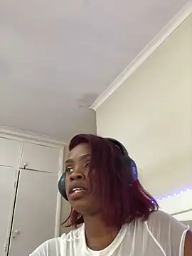 LuciousLips96 live cam screenshot female from South Africa on LiveWebCameras – Live Webcams & Video Chat