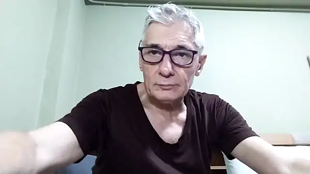 BIGUNCUTHARDCOCK webcam