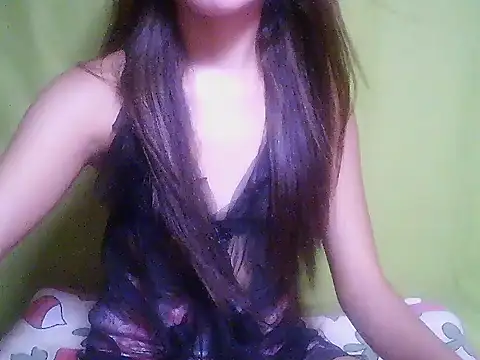 SweetPussie18x webcam