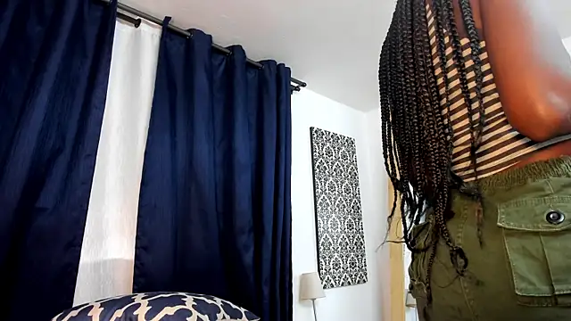 malaika_toure (F young) - ride dildo + oil  in boddy