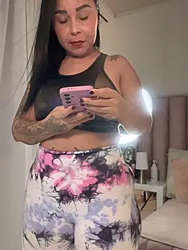 Natural_BIGASS_Nina webcam