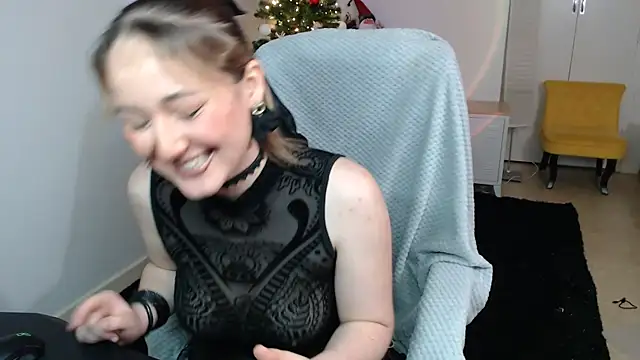 Crystal-dreamt webcam