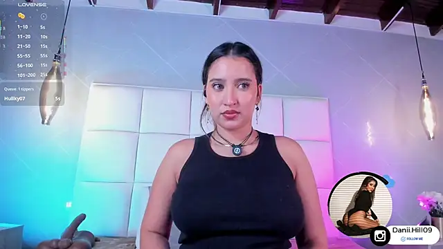 danii_hill_ webcam