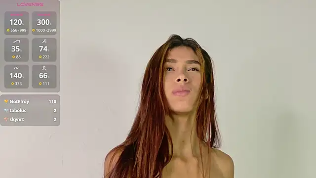 Iamkarlaa_doll webcam