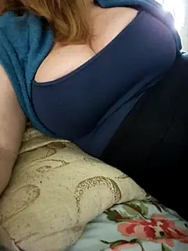 Charminghostess_ webcam