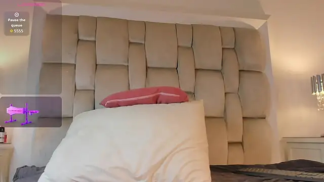 SamanthaBrown69 webcam