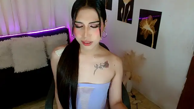 FuckingDolls69 webcam