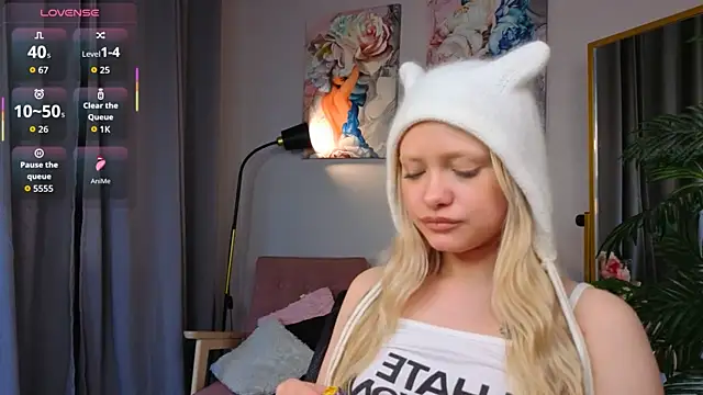 Millie_Vanillies webcam