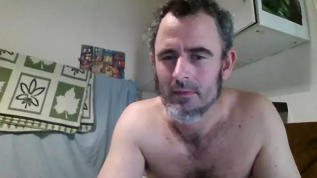 whatYwantMorrre webcam