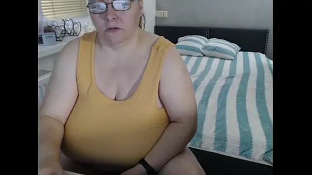 Sweetboobs webcam