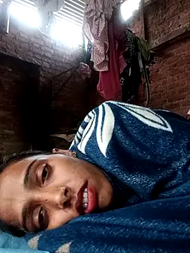 Pinki_thakur_1 webcam