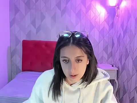 IsabellaRousset webcam