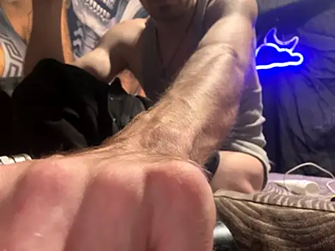 thesuicidekid - Thesuicidekid's free webcam - UK Sex Cams