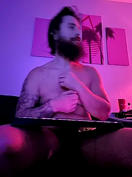 Armyexhibitionistvet webcam