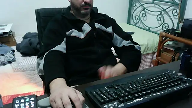 Italian_dark_desire webcam