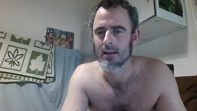 whatYwantMorrre webcam