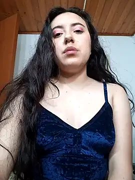 Emi_chik webcam