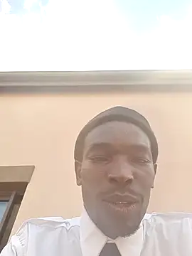 lets-collaborate (M young) - Any lady who want to Collaborate🙏