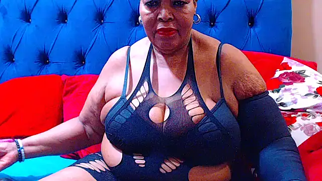 ebonycandy10 webcam