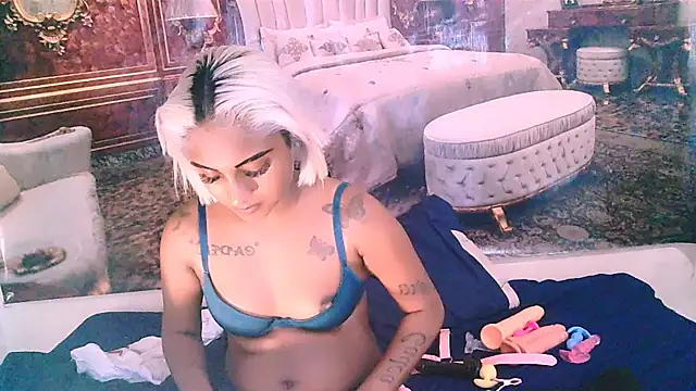 IndianSumaya69 webcam