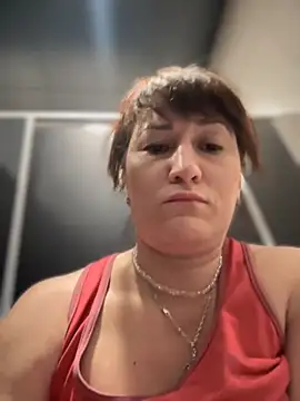 ZhenjaPoledance webcam