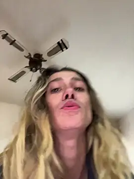 blond-96 (F young) - Gozar 🤫 cum