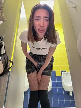 BallerinaCappuccino_ webcam