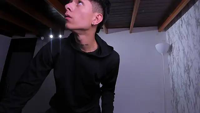 jake_beach_ (M twink) - much much much mlik cute boy