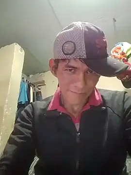 Cloud0nMycock webcam