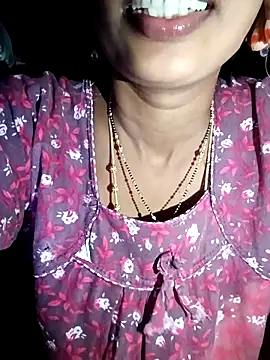 Webcam Model (Kavya5500)  is live.Free join now!