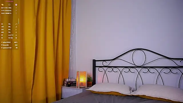 VeronaCritchlow webcam