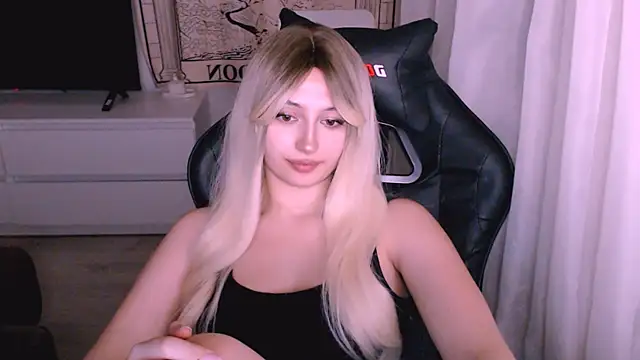 beauty_blonde webcam