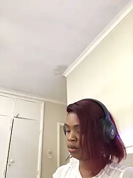 Preview of luciouslips96