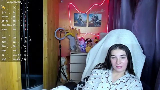 Fiery_Brunette_ webcam