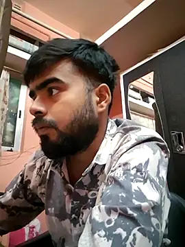 soniriyaa010101 webcam